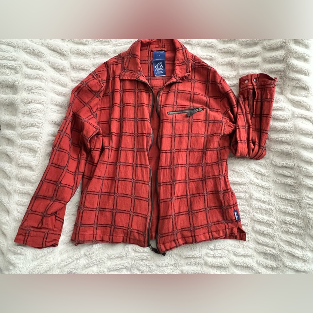 Large Lite zipper orange and black  jacket. Without Walls